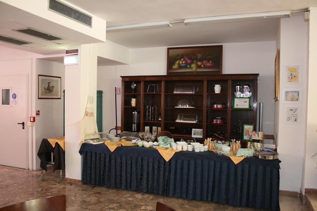 Hotel Roxy Floridiana Rimini Dış mekan fotoğraf