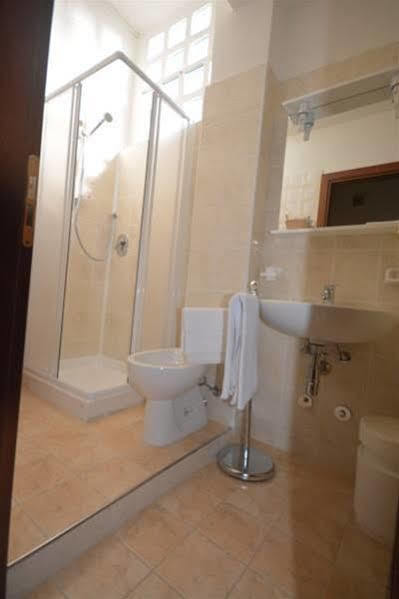 Hotel Roxy Floridiana Rimini Dış mekan fotoğraf